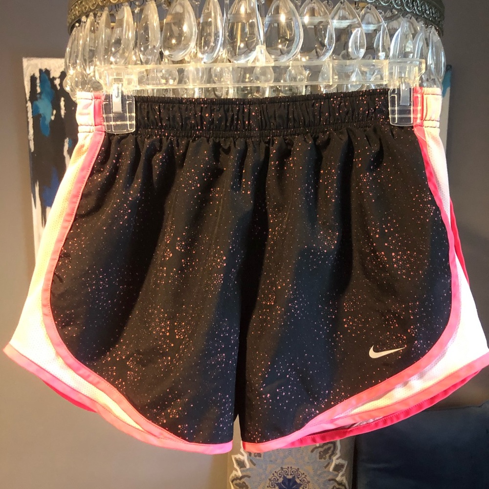 Excellent Condition 🌻 Nike Dri-Fit Running Short